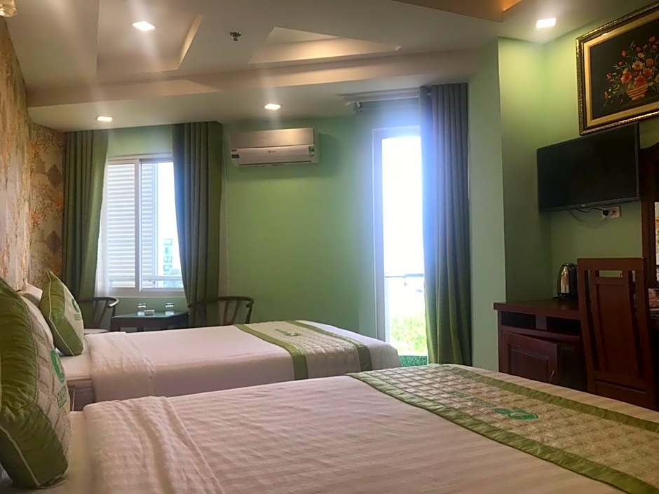 Green Park Hotel