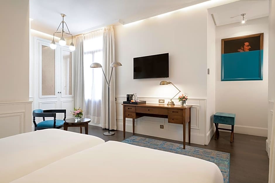 H10 Villa De La Reina