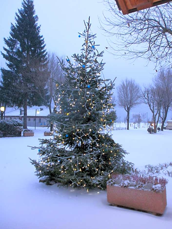 Bungalows Chalets Lago di Molveno