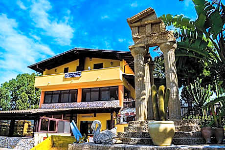 Villa Jolanda & Carmelo