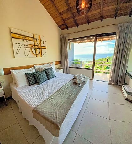 MASTER SUITE w/ HOT TUB