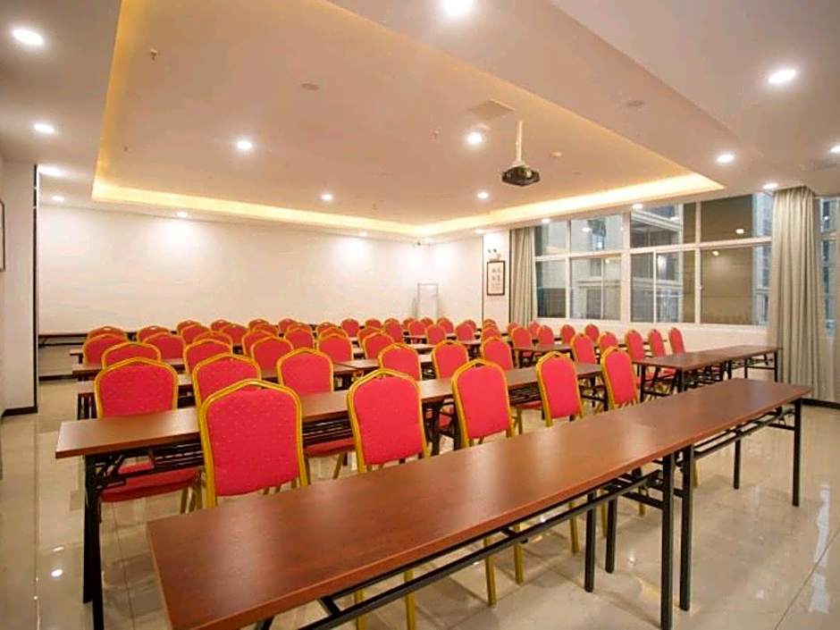 Vatica Suzhou Xiaoxian  Longhu Road Hotel