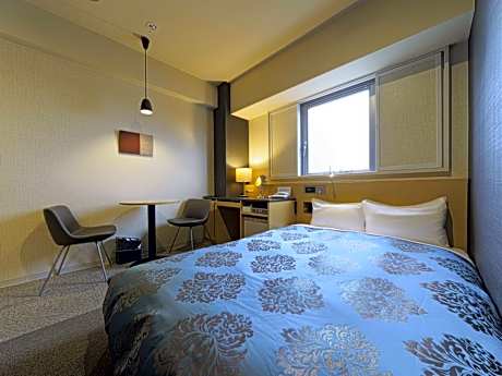 Single Room - Non-Smoking