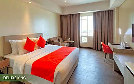 Deluxe King Room
