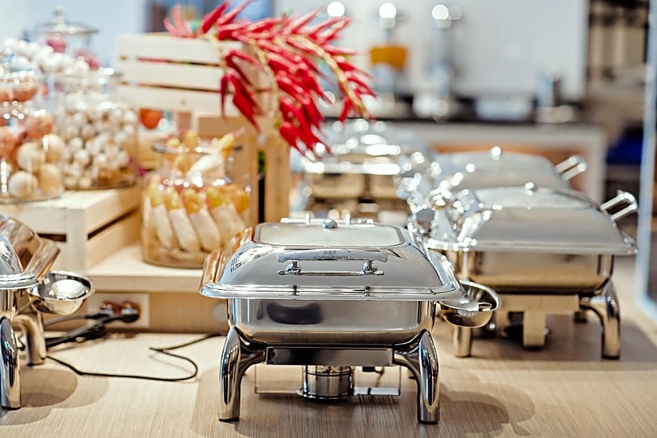 Three Sukhumvit Hotel