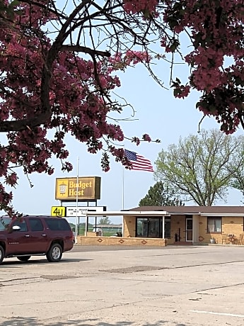 Budget Host 4U Motel