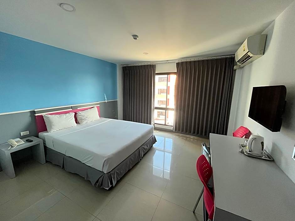 Sakura Budget Hotel