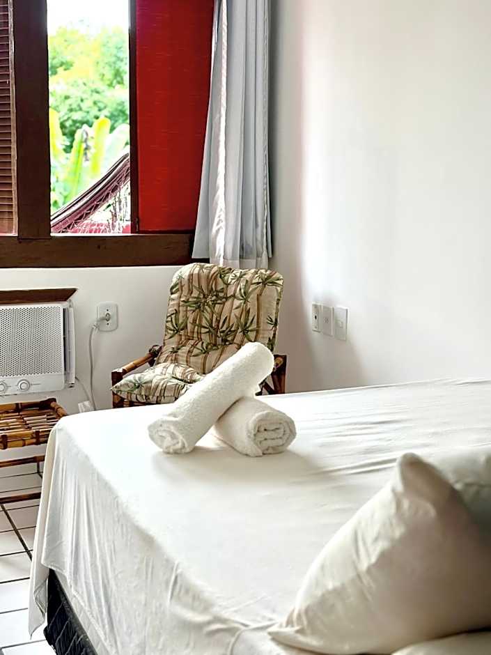 Novos Baianos Hostel e Pousada