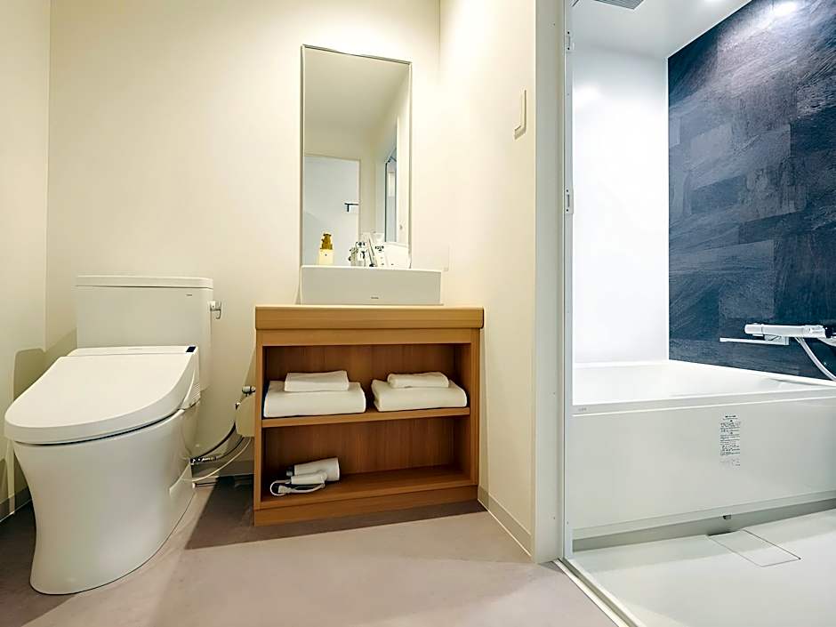 Henn na Hotel Komatsu Ekimae