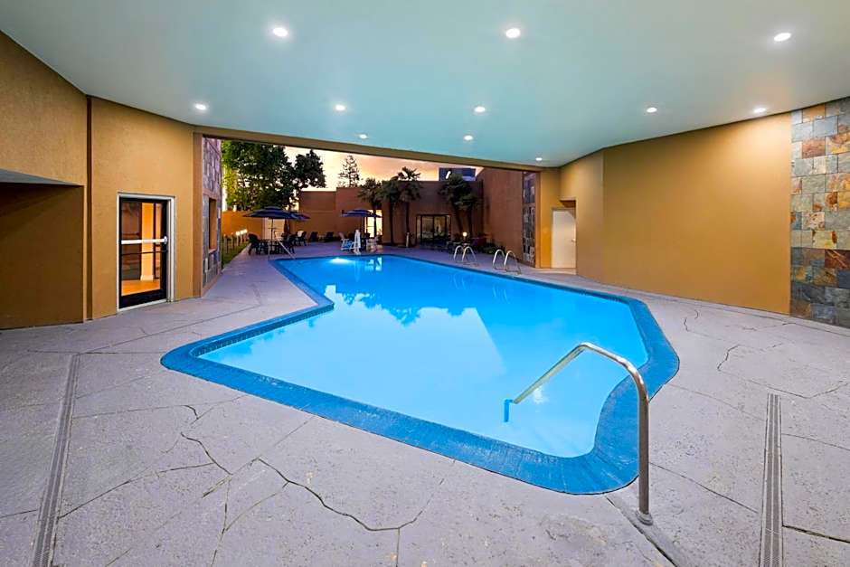 Wyndham Sacramento