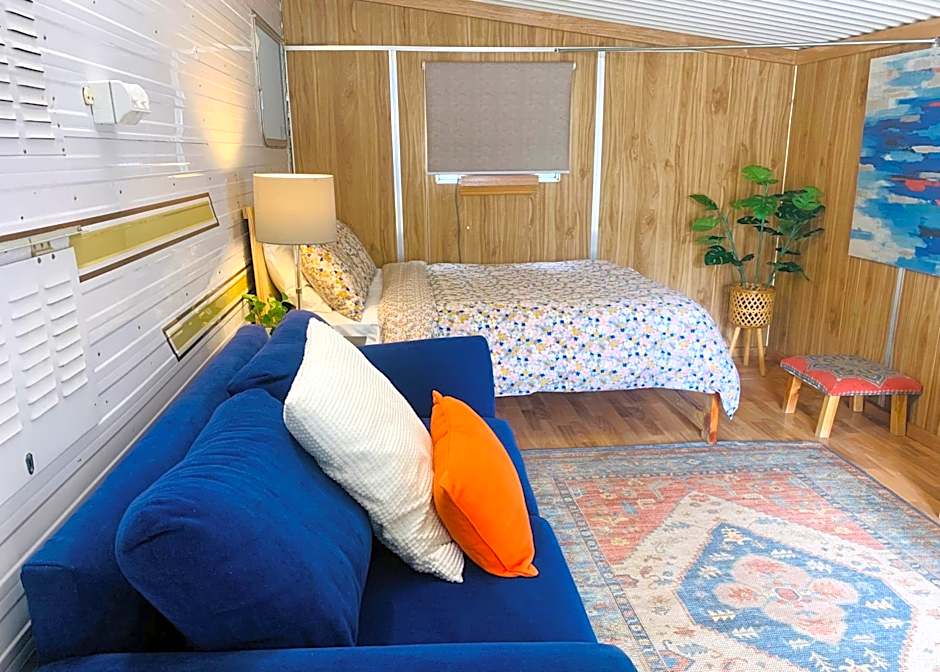 Mornington Peninsula Retro Caravans