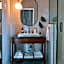 Archway Hotel Residence