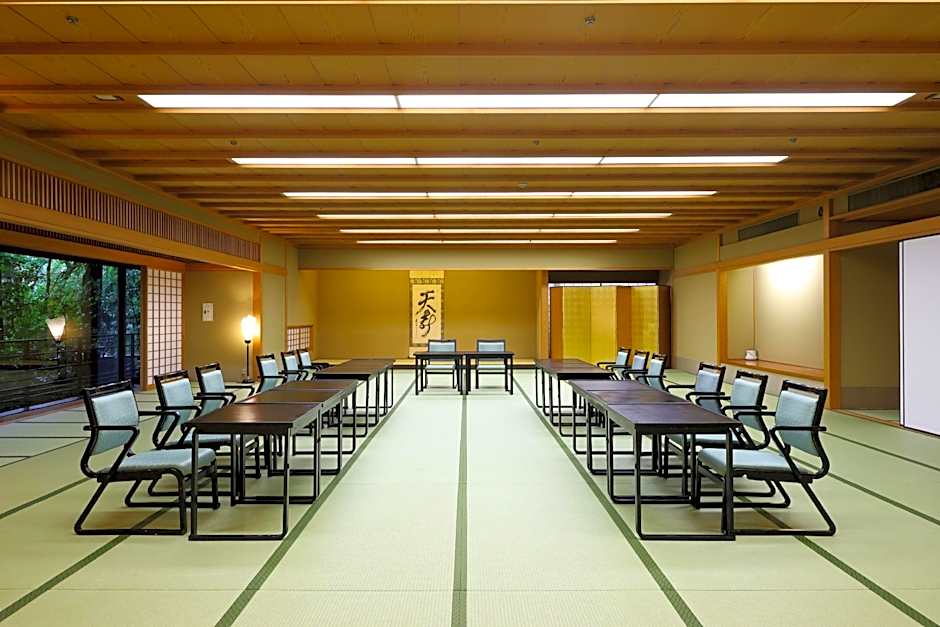Oku-Yugawara Sansuirou