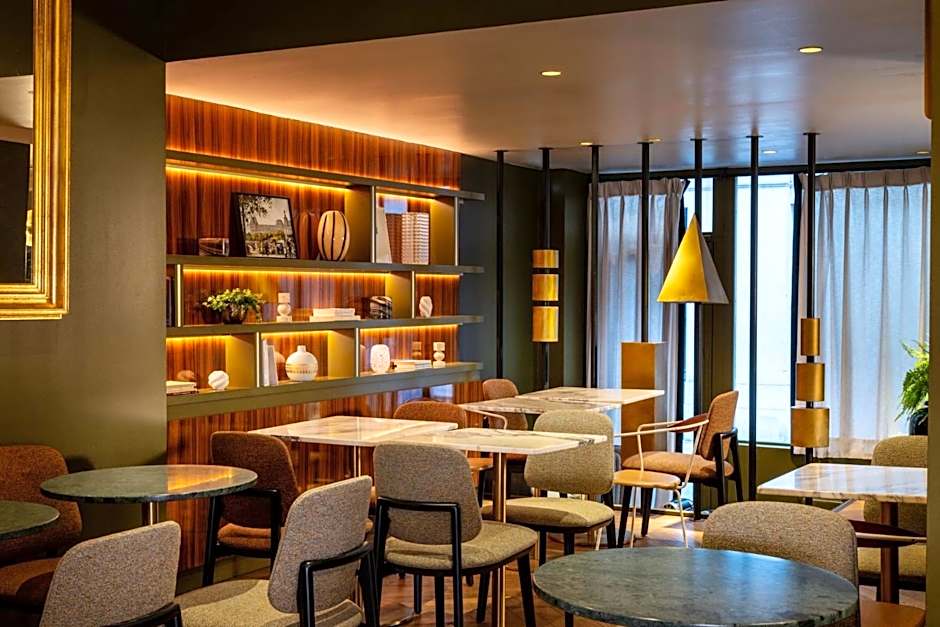 Hôtel Louvre Piemont