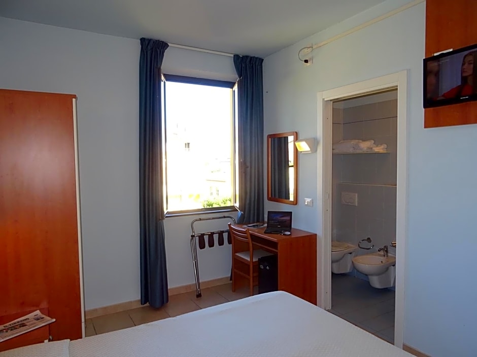 Hotel Sole E Mare