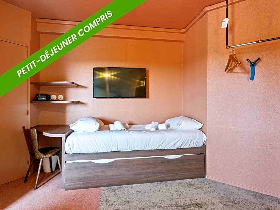 ibis Styles Pont du Gard Route d'Avignon