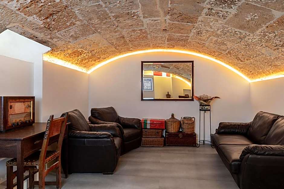 Antiguo Brondo Selfcheck-in Smart Rooms