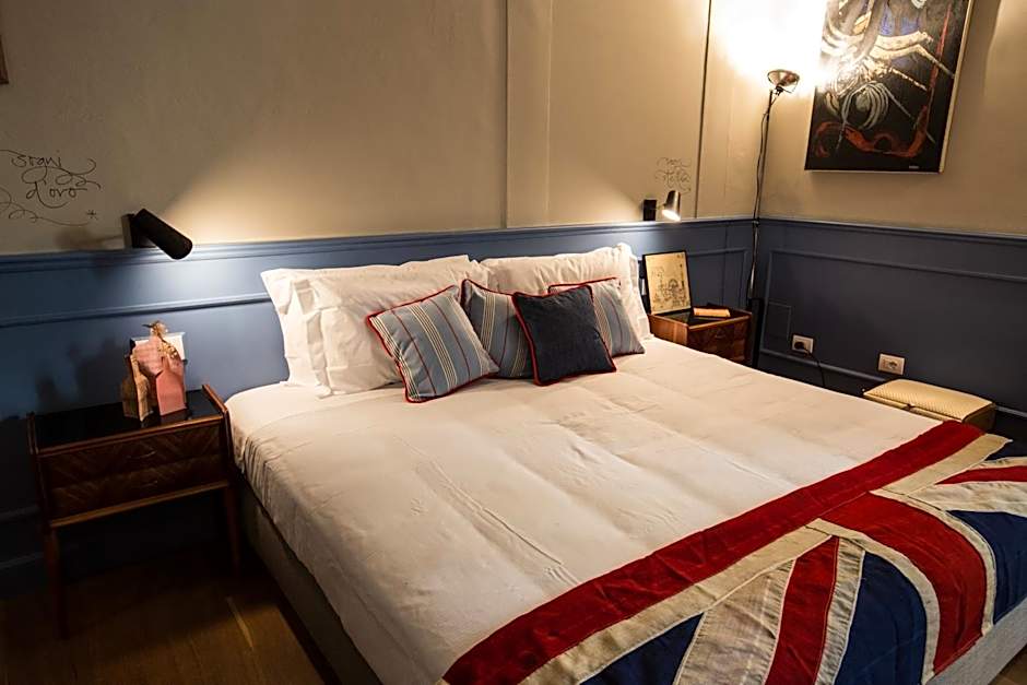 AdAstra Suites