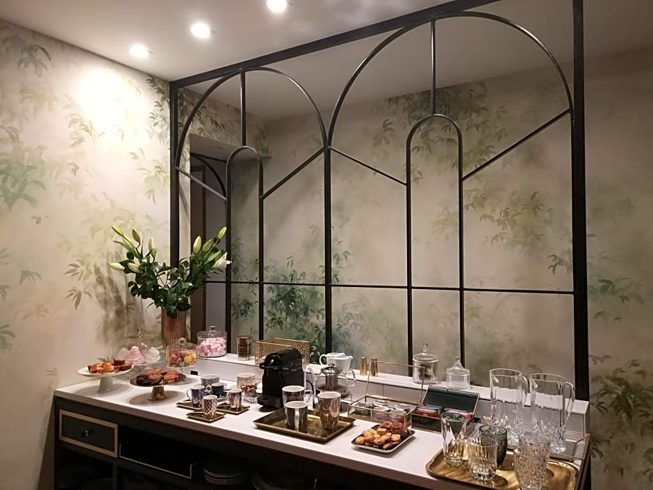 ICON Casona 1900 by Petit Palace