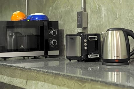 Bunk Bed in 6-Bed Female Dormitory Room