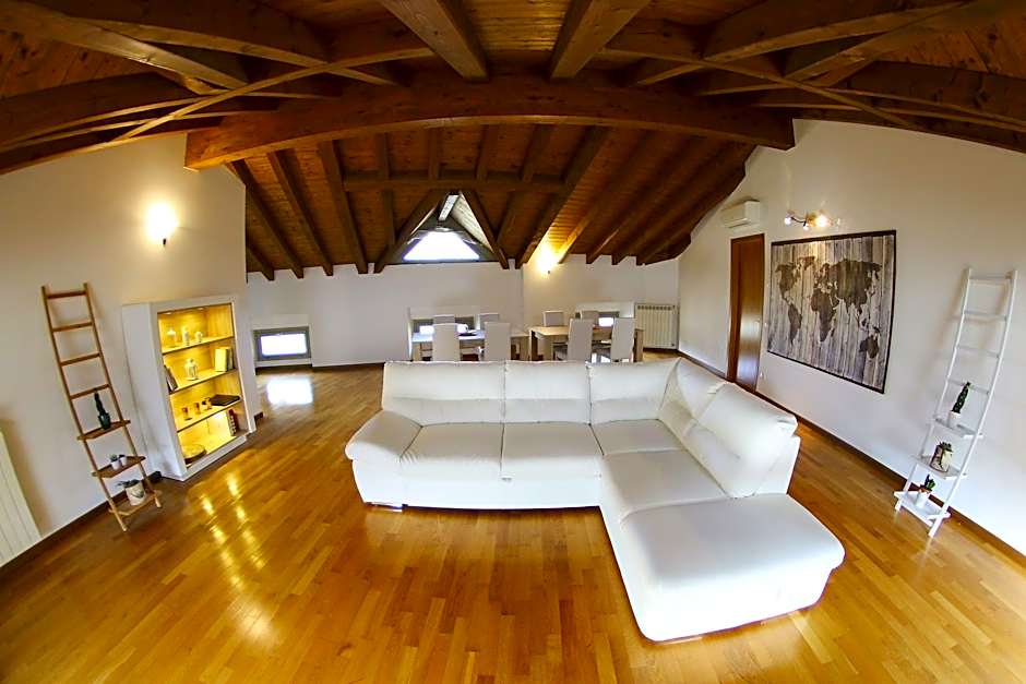 Photo 1 of 49 of DONIZETTI ROYAL ROOMS