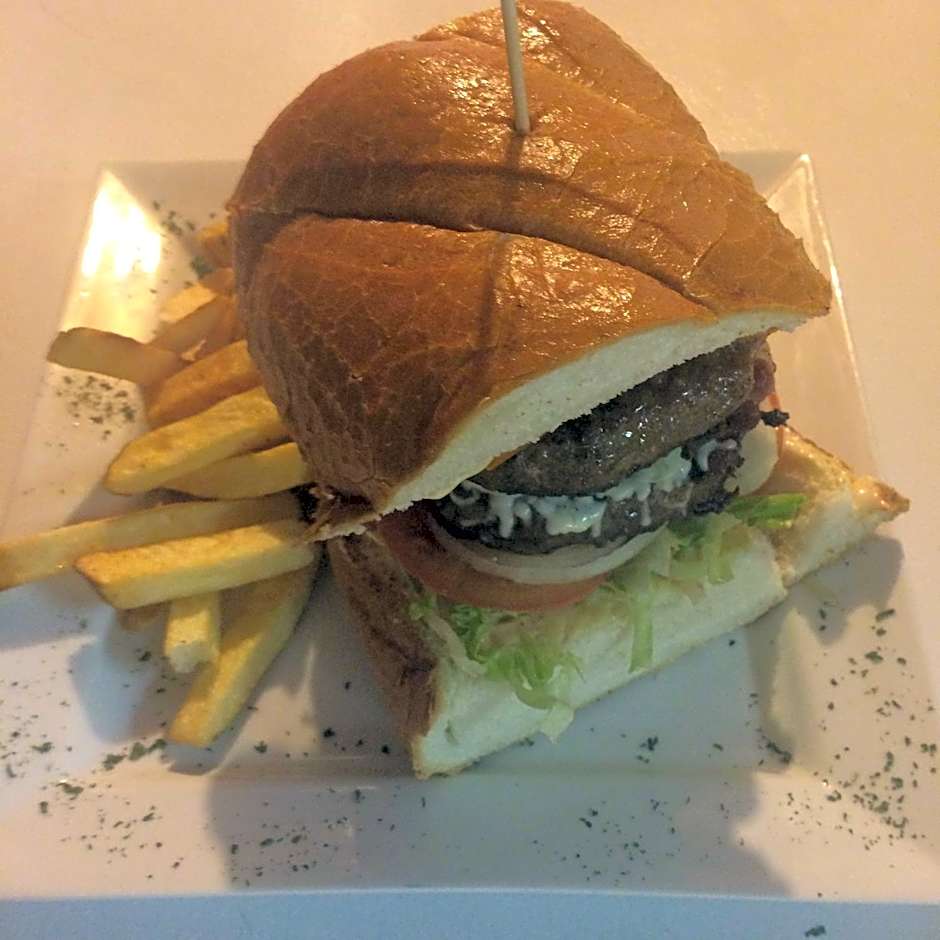 Old Towne Inne Chuckwagon Bar & Grill