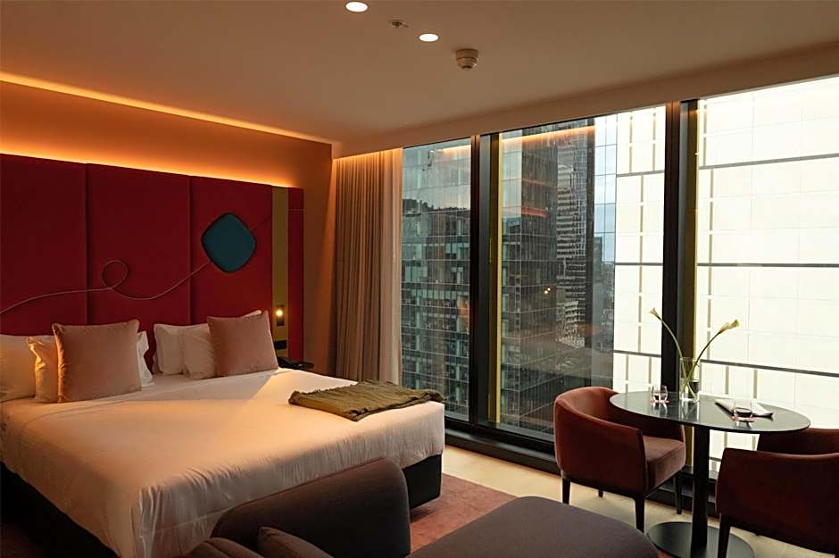 Quincy Hotel Melbourne