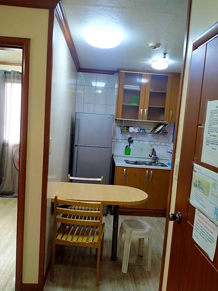 Zenmist Properties- 2 Bedroom Economy