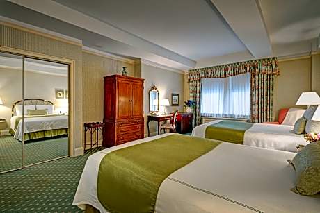 Deluxe Double Room with Two Double Beds