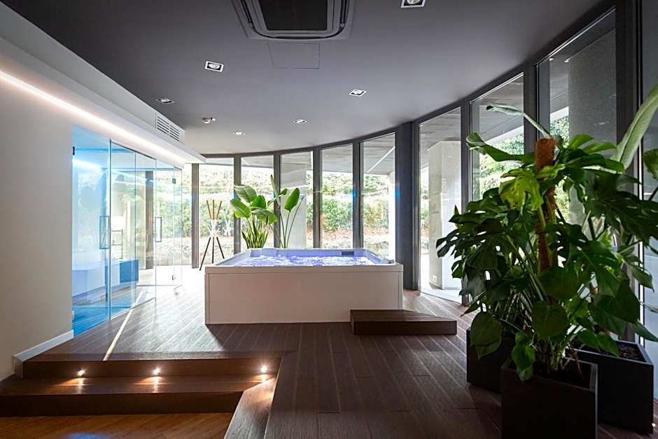 Zambala Luxury Residence