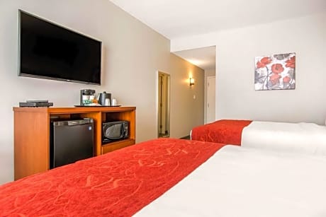 2 Queen Beds Nonsmoking