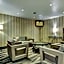 Quality Hotel & Suites At The Falls