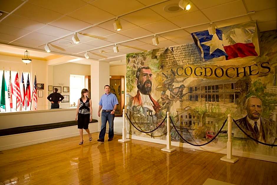 Holiday Inn Express Hotel & Suites Nacogdoches By IHG