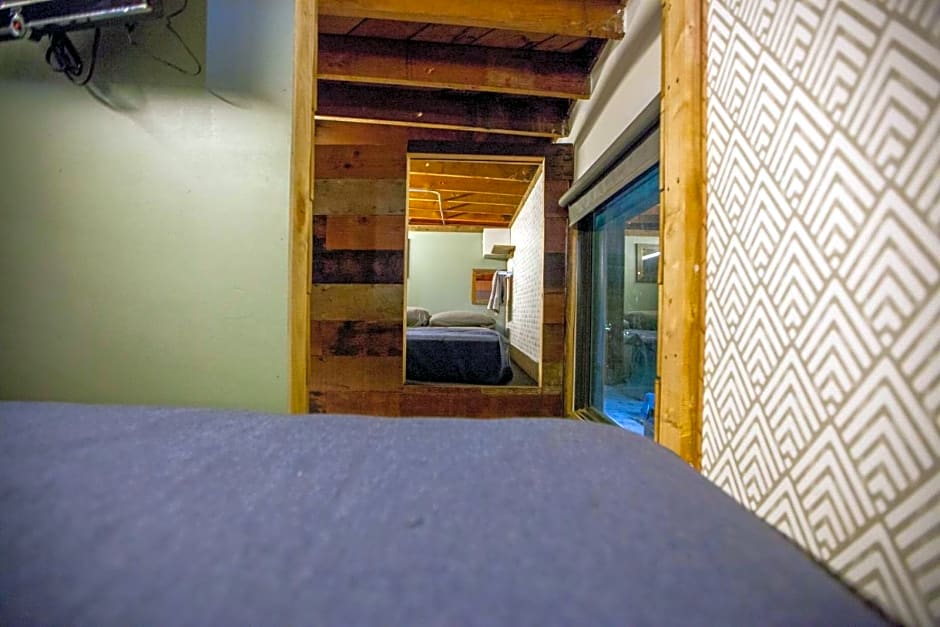PodShare Los Feliz