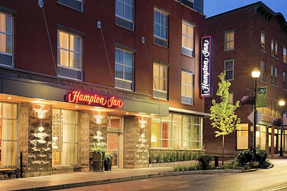 Hampton Inn By Hilton St Albans VT