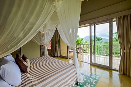 Di Ume Suite with Free Benefits
