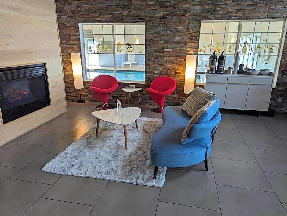 Country Inn & Suites by Radisson, Chippewa Falls, WI