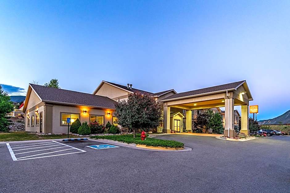 Photo 1 of 49 of Wingate by Wyndham New Castle - Glenwood Springs