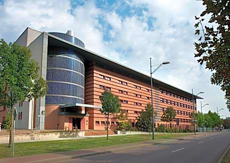 Tryp By Wyndham Halle