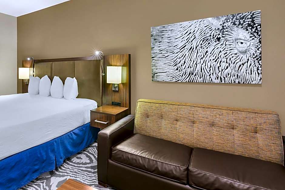 Best Western Plus Williston Hotel & Suites