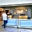 Holiday Inn Express & Suites Albuquerque-N. Balloon Fsta Park By IHG