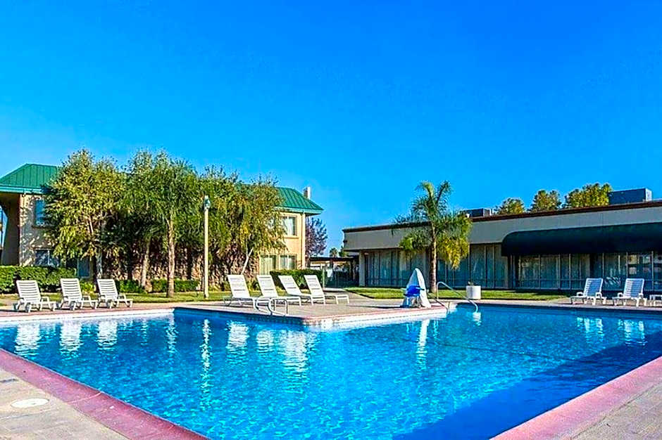 Days Inn by Wyndham Stockton
