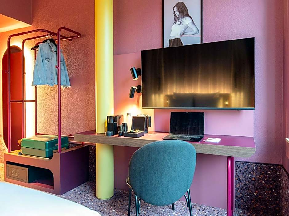 TRIBE Dusseldorf