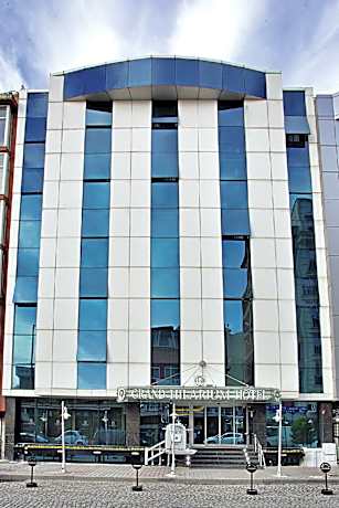 Grand Hilarium Hotel