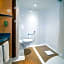 B&B HOTEL Calais Terminal Cité Europe 4 étoiles