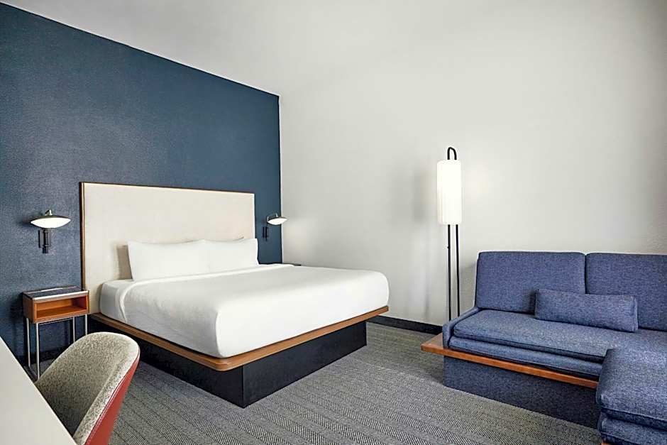 Courtyard by Marriott Memphis Germantown