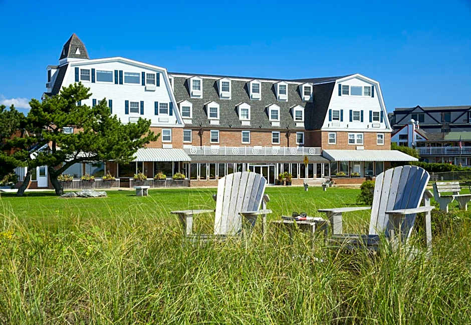 Newport Beach Hotel And Suites