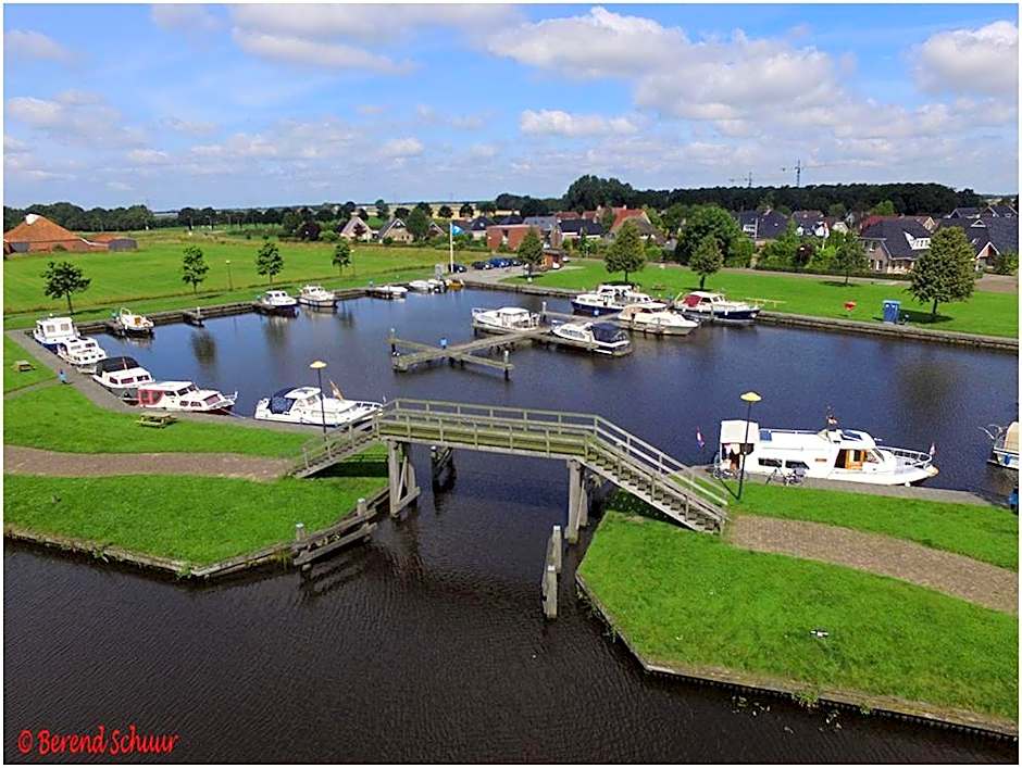 Hostel Herberg de Esborg Scheemda