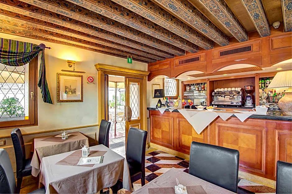 Antiche Figure Hotel