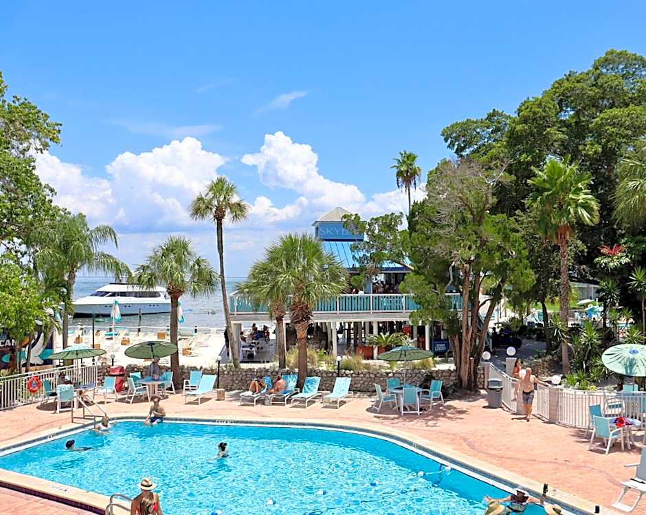 SkyBeach Resort